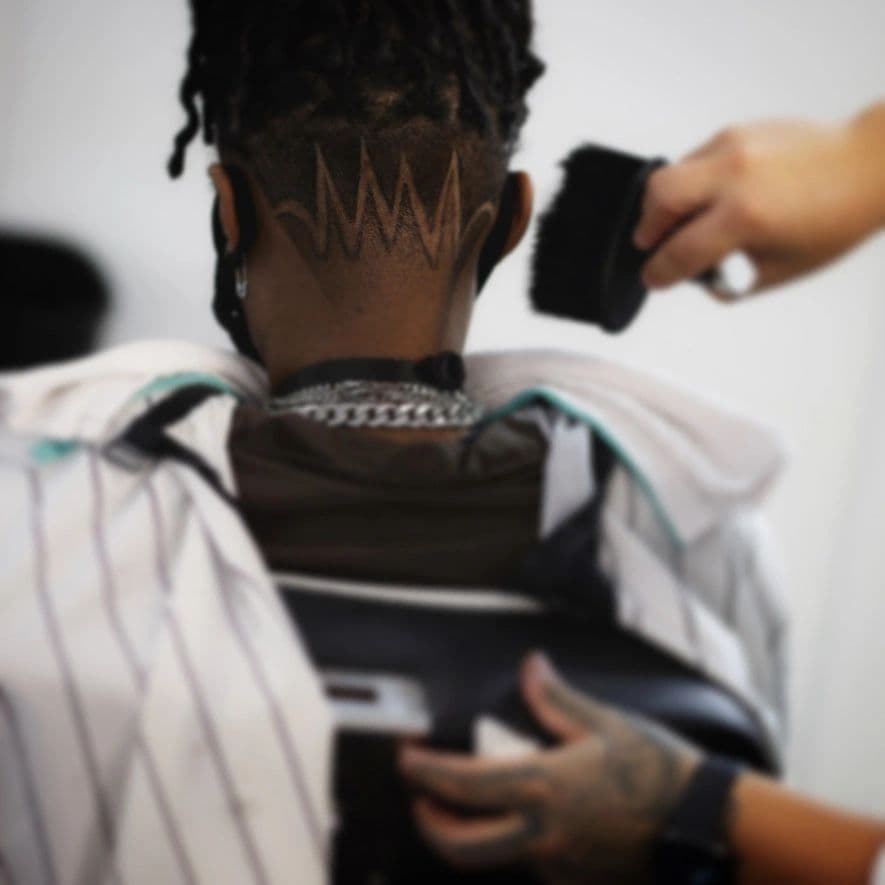 Detailed nape design and brush-down